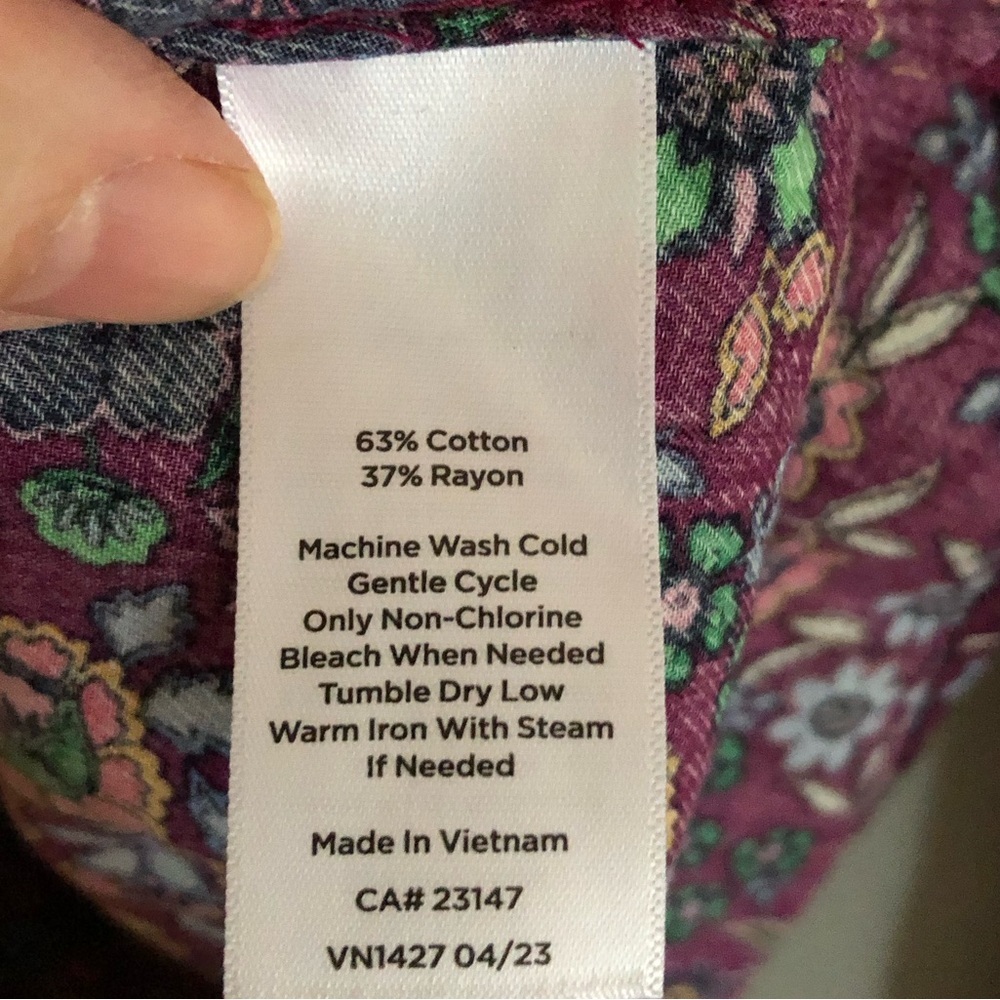 Talbots Sz L Colorful Feminine Blouse Top Button Down Floral Ruffled Office L/S - Picture 5 of 8